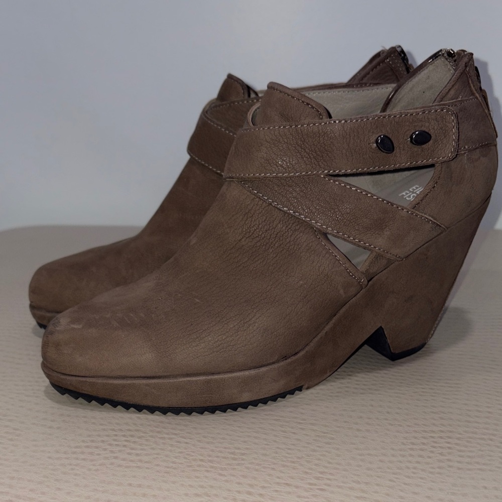 Eileen Fisher dusk tumble nubuck Shoes